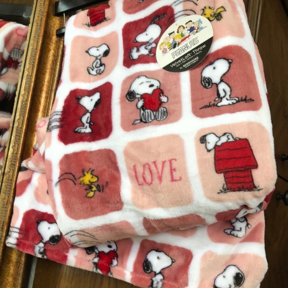 Berkshire Blanket & Home Co. Other - New Snoopy Love Throw.  Size 50in x 70in.  By Berkshire Blanket & Home Co.